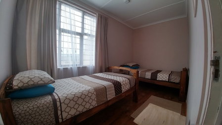 Fisherhaven Traveller's Lodge - Hostel, Hermanus, South Africa