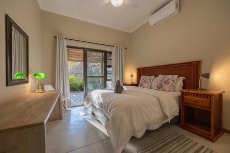 Lodge 54, Hoedspruit, South Africa
