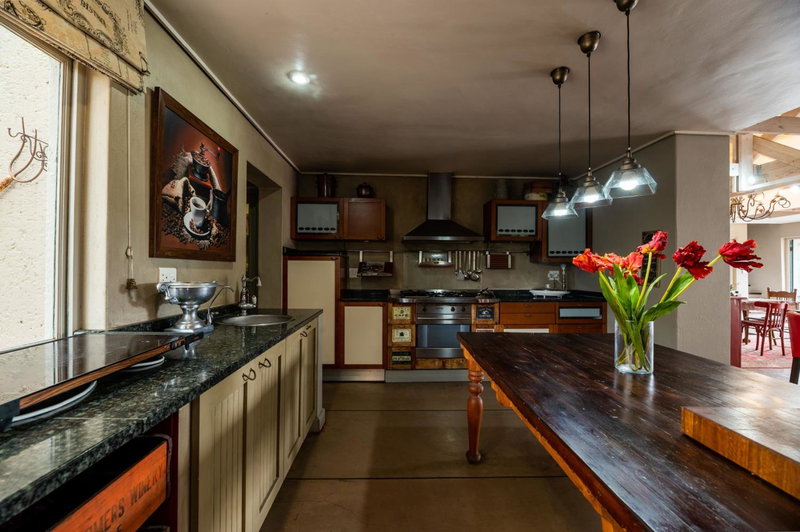 Migdash Guesthouse, Hartbeespoort, South Africa