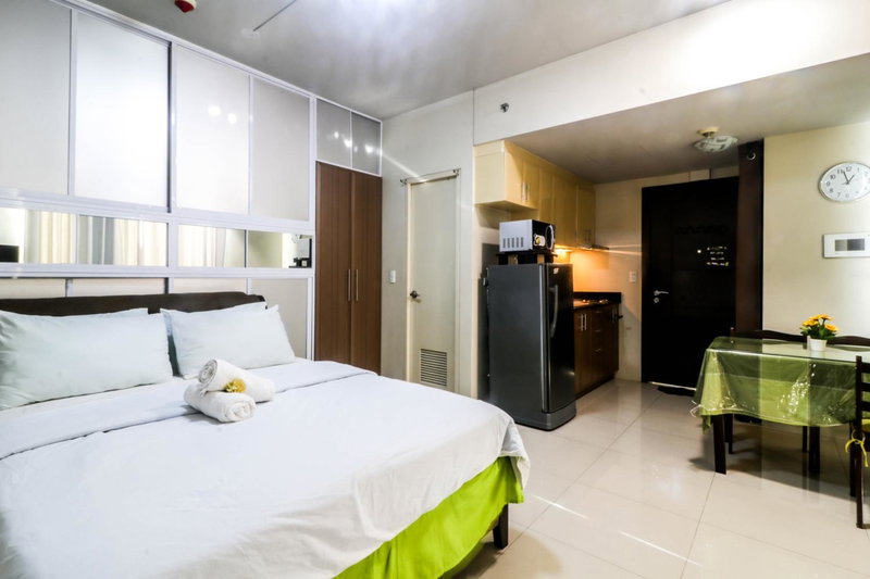 PRS at One Palm Tree Villa near T3 Airport, Manila, Philippines