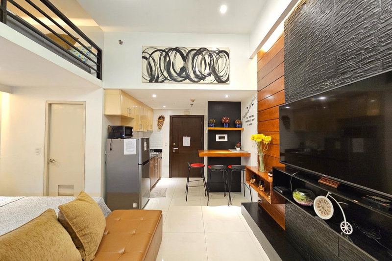 PRS at One Palm Tree Villa near T3 Airport, Manila, Philippines