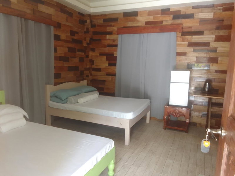 Woodland Inn, El Nido, Philippines