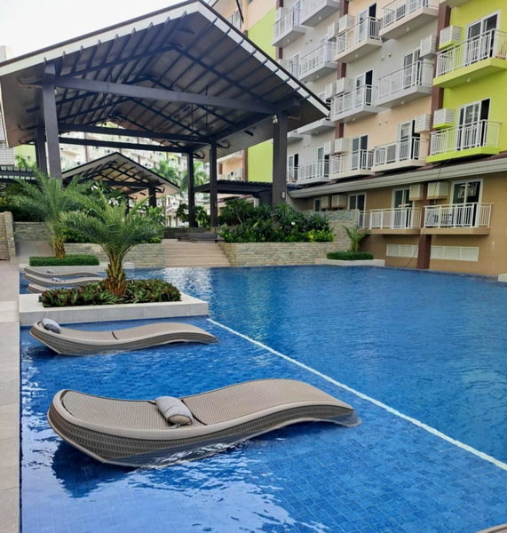 Cozy condo unit 5mins from Mactan Cebu Int'l Airport with Netflix, Mactan, Philippines