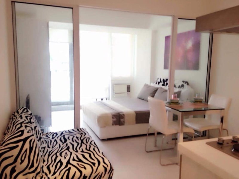 Azure Residences Condominium Daily Rental, Parañaque, Philippines
