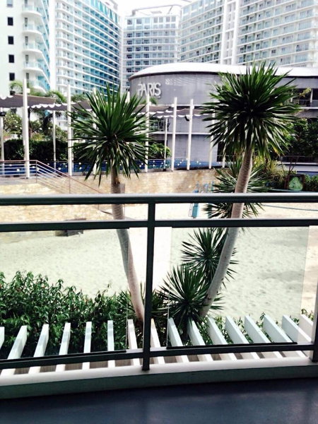 Azure Residences Condominium Daily Rental, Parañaque, Philippines