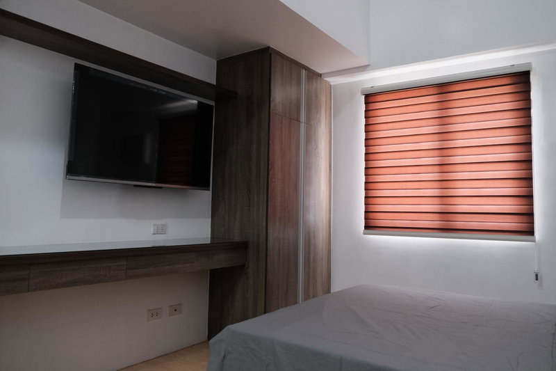 Sun Vida Tower Studio Unit Across SM City Cebu, Cebu City, Philippines