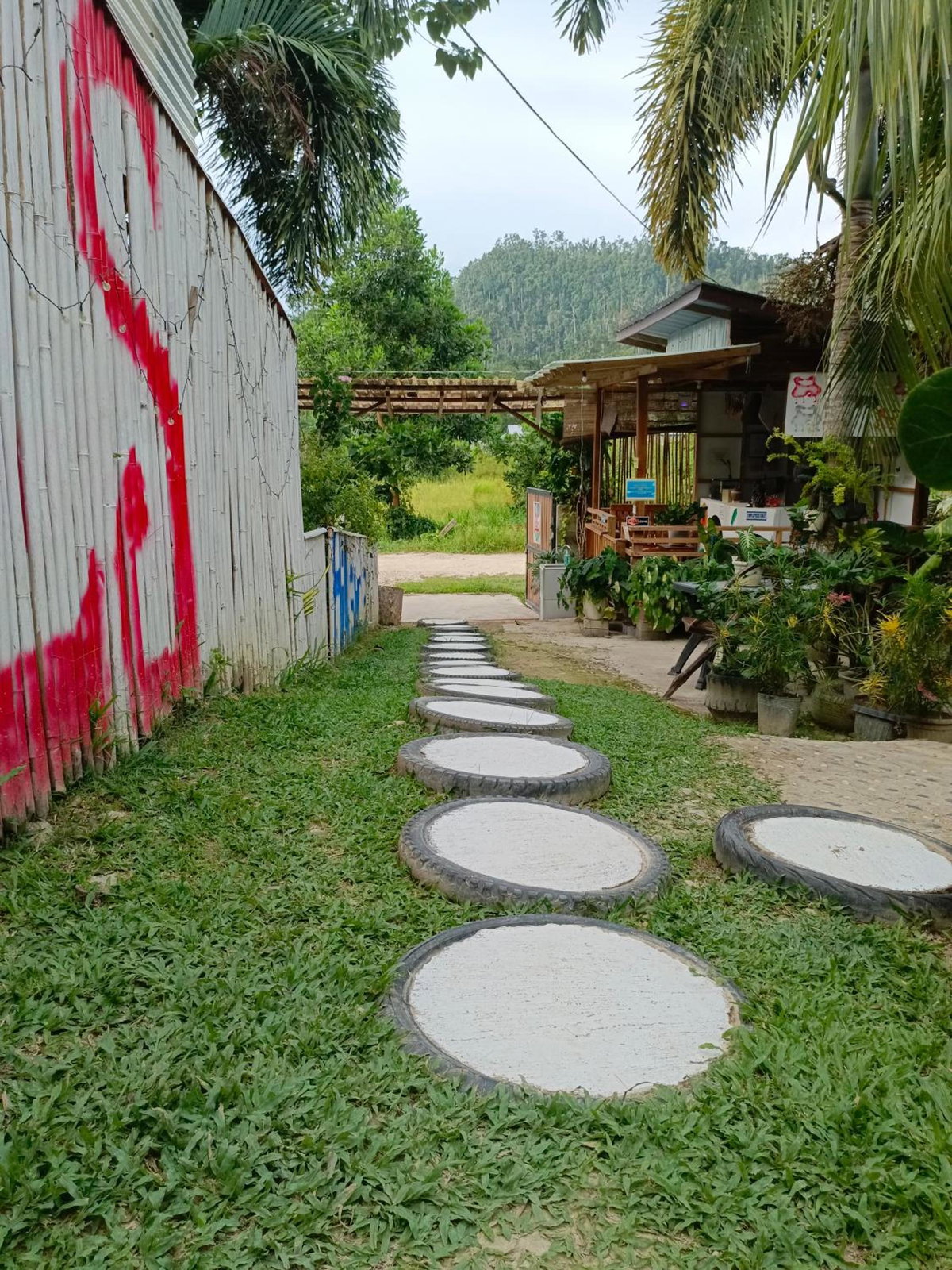 MiL's Hillside Tourist Inn, Philippines