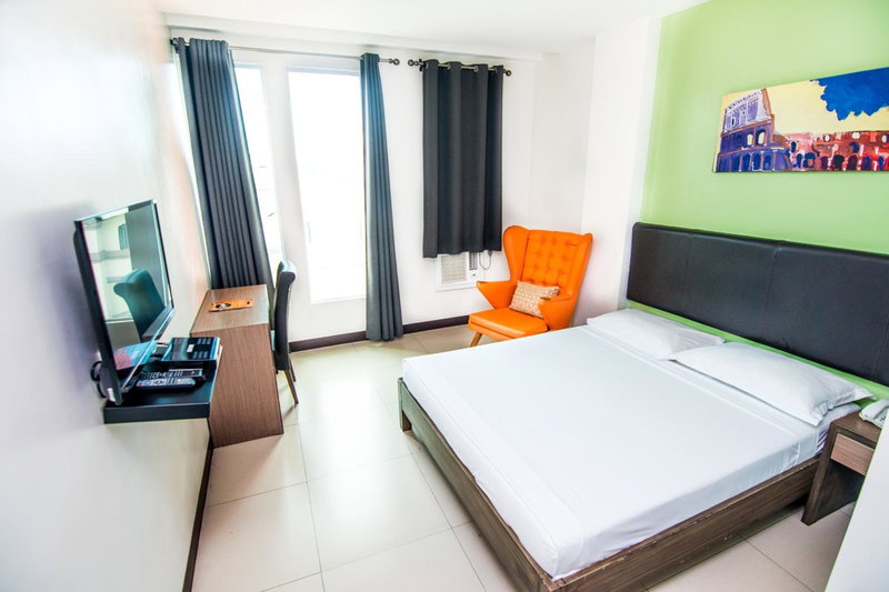 Apollonia Royale Hotel, Angeles, Philippines
