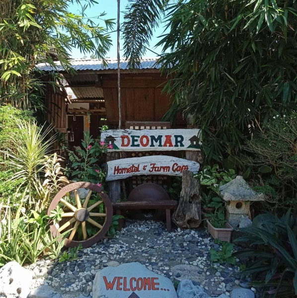 RedDoorz Hostel @ Deomar Hometel & Farm Cafe Ilocos Sur, Baritaoay, Philippines