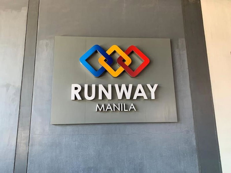 Cozy Condo near NAIA Terminal 3, Manila, Philippines