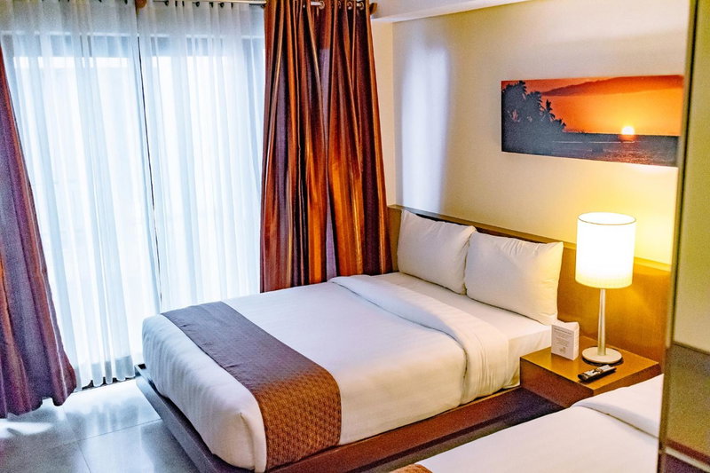 Crown Regency Beach Resort, Boracay, Philippines