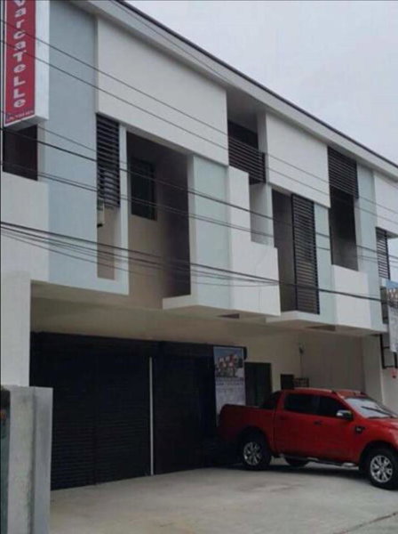 RedDoorz near New Government Center, Bacolod, Philippines