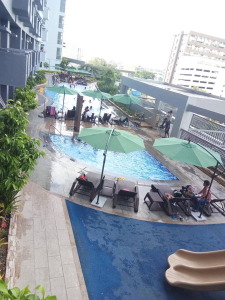 4Q tower D Manhanttan Heights Cubao QC, Manila, Philippines