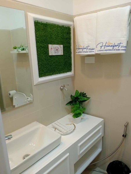 Homefort at Lush Residences Makati Unit 1137, Manila, Philippines