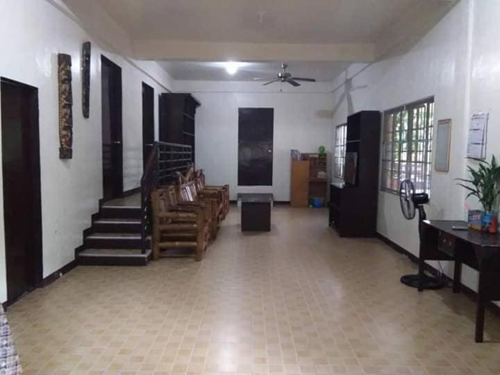 Sanctuary Transient House Bacolod, Bacolod, Philippines