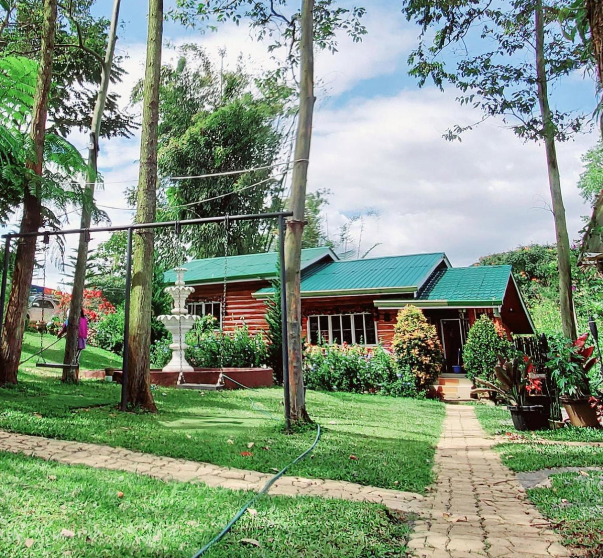 Hotel · Dahilayan Comfy Cabin, Manolo Fortich