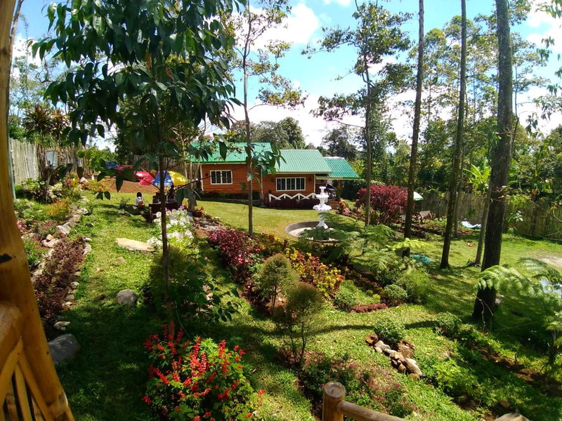 Dahilayan Comfy Cabin, Manolo Fortich, Philippines