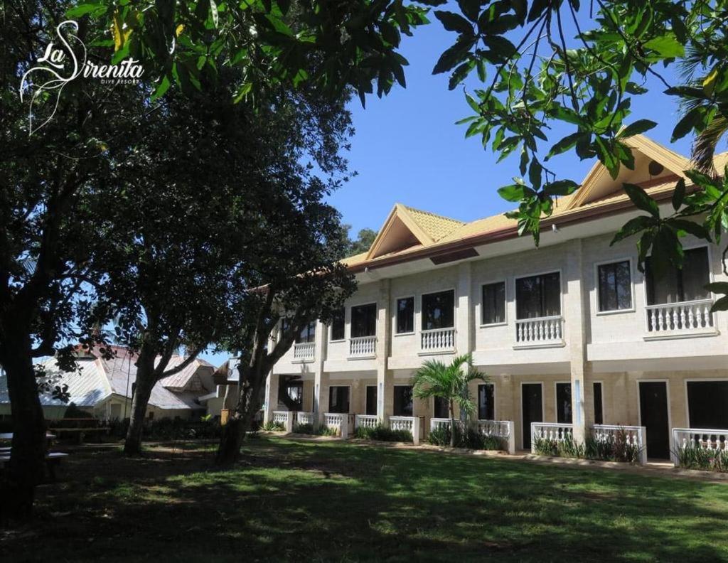 La Sirenita, Filipinas