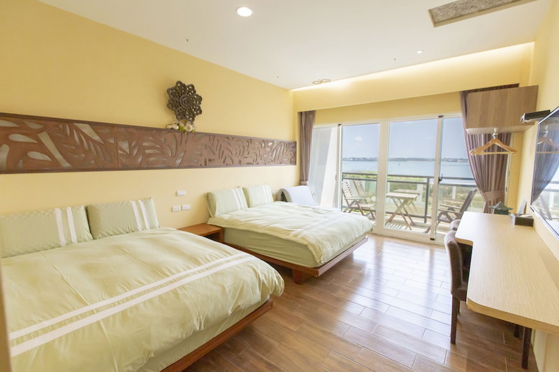 The Laid-back Dragon Lodge, Magong, Taiwan