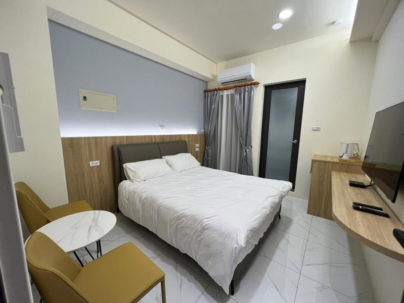 Hualien Leo and Alley Elevator B&B, Hualien City, Taiwan