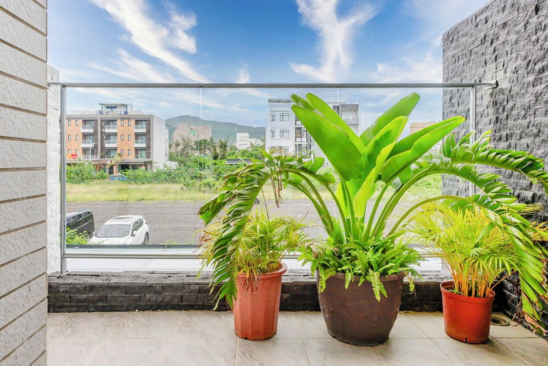 Stay in Jialeshuei, Hengchun, Taiwan