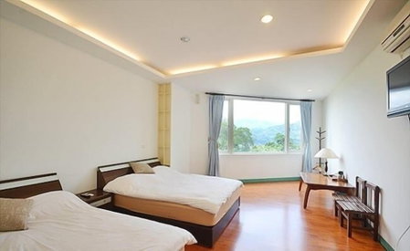 Warm House Hostel, Taichung, Taiwan