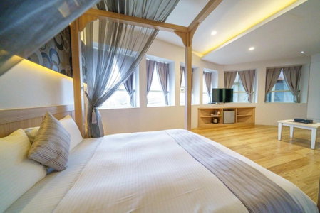 Honey House, Luodong, Taiwan