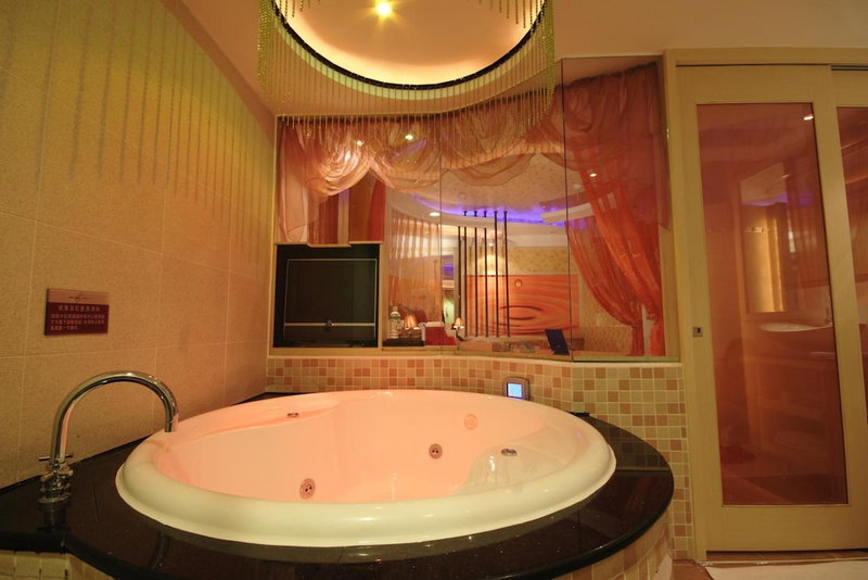 Shinyseasons Motel, Kaohsiung, Taiwan