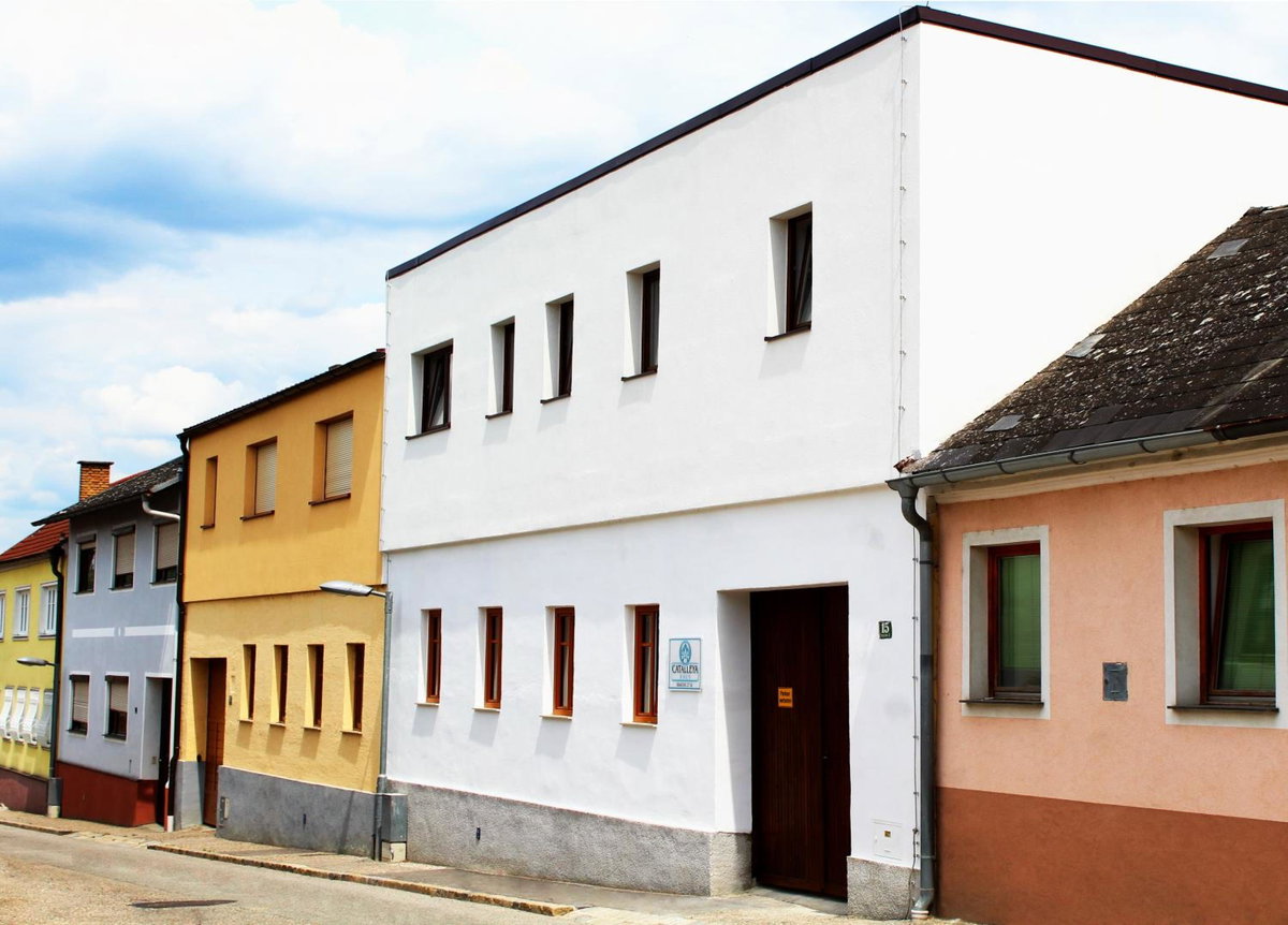 Catalleya Haus, Austria