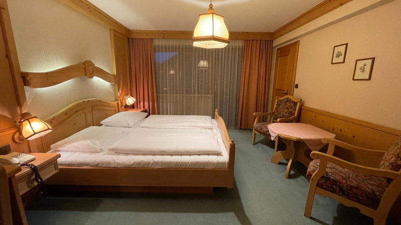 Hotel Alpenrose, Zöblen, Austria