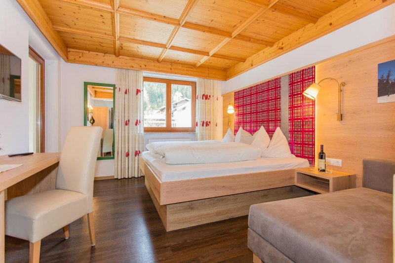 Hettlerhof, Maishofen, Austria