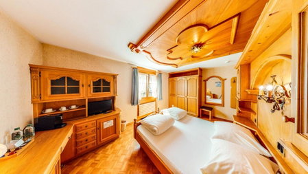 Schweizerhof, Mels, Switzerland