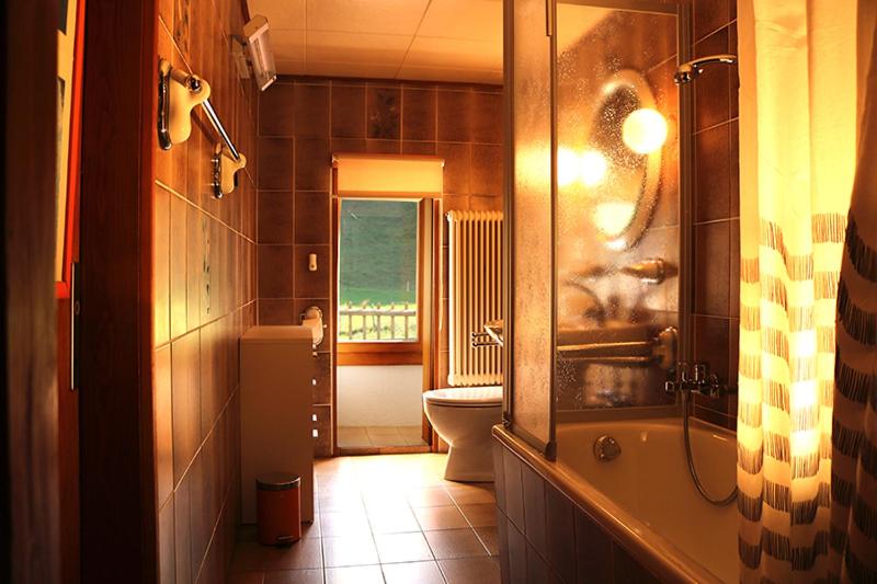 Au Cheval Blanc, Asuel, Switzerland