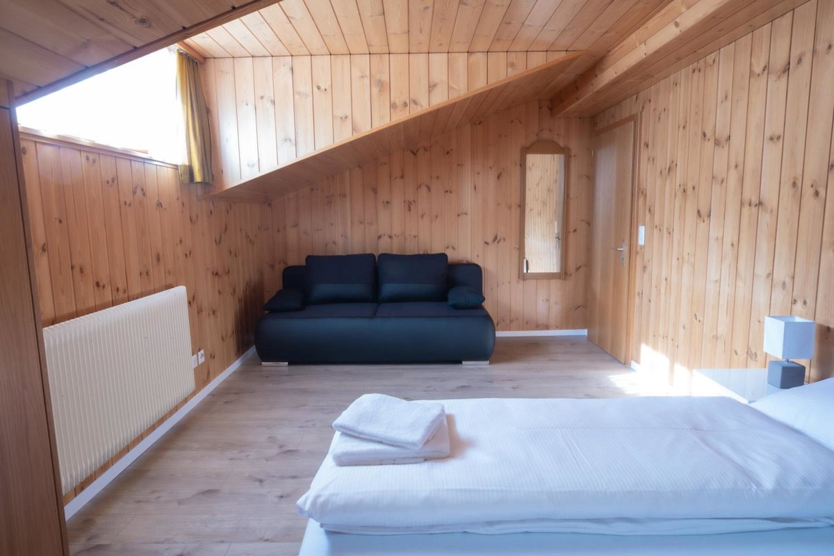 Haus Slalom, Switzerland
