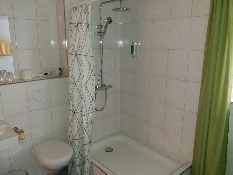 Hotel Garni Frohsinn, Uttwil, Switzerland