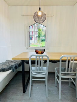 -The Urbanist- Lakeview Free Parking 2BD Fast WiFi, Oberhofen am Thunersee, Switzerland