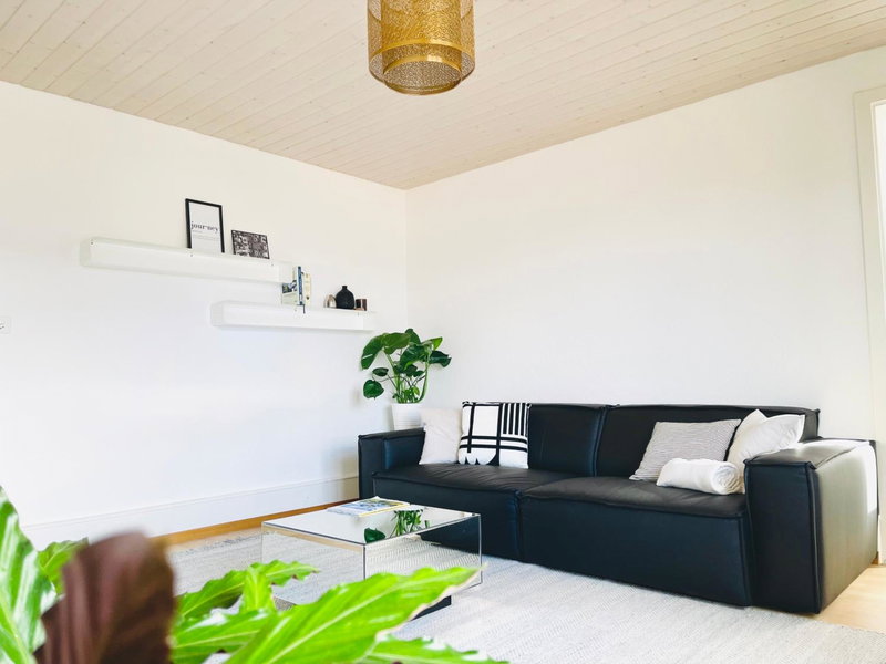 -The Urbanist- Lakeview Free Parking 2BD Fast WiFi, Oberhofen am Thunersee, Switzerland