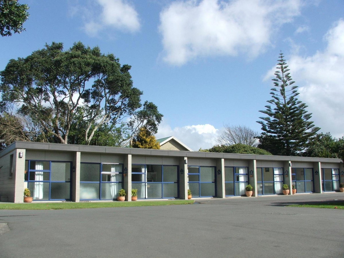 Hotel · New Plymouth TOP 10 Holiday Park, New Plymouth