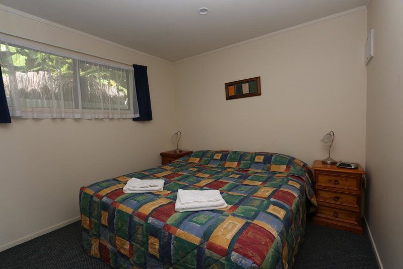 New Plymouth TOP 10 Holiday Park, New Plymouth, New Zealand
