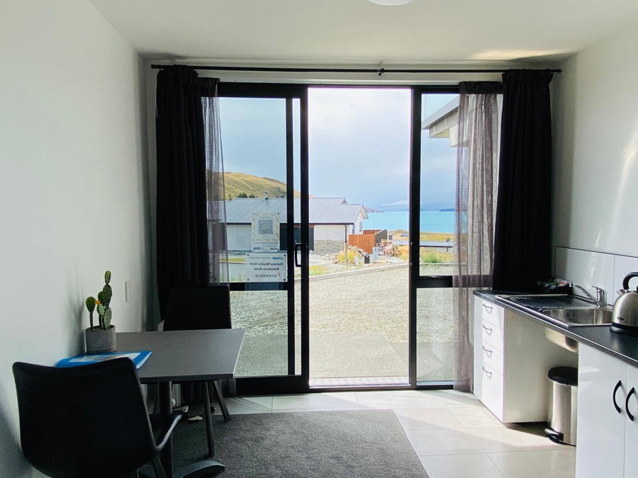 Galaxy Lake View Studio, Lake Tekapo, New Zealand