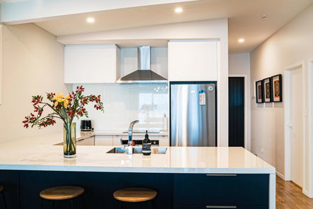 Wharf Retreat Unit 2, Tauranga, New Zealand