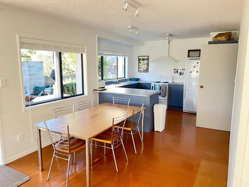 Hahei Beach House - 3 Bedroom, Hahei, New Zealand