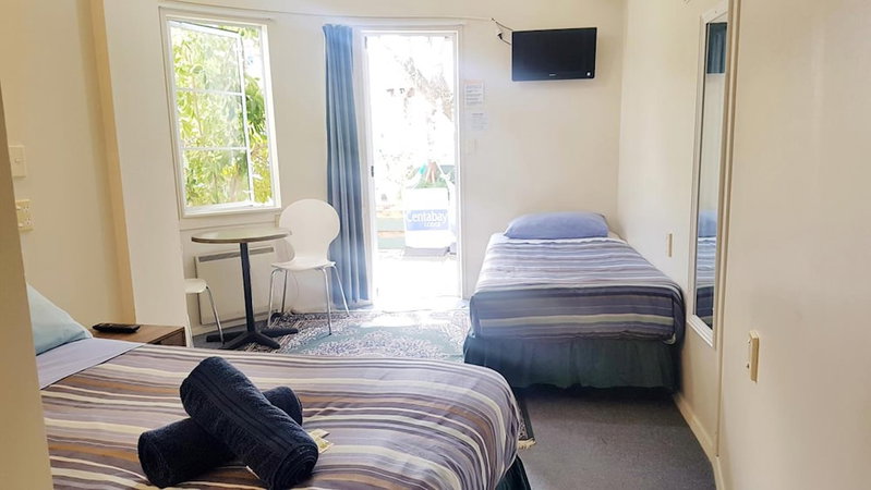 Centabay Lodge - Hostel, Paihia, New Zealand