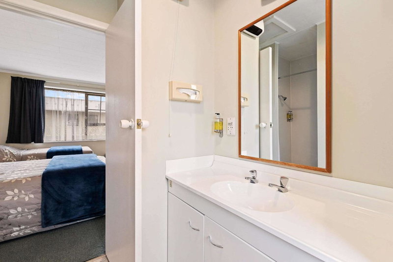 Canterbury Court Motel, Christchurch, New Zealand