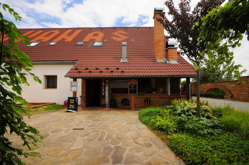 Hotel Restaurant Na Statku, Náměšť nad Oslavou, Czechia