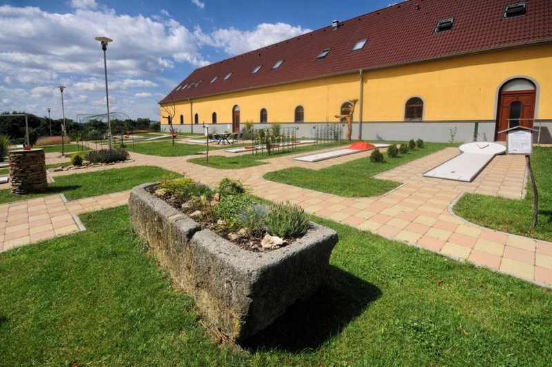 Hotel Restaurant Na Statku, Náměšť nad Oslavou, Czechia