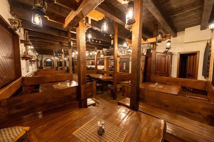 Hotel Rustikal Hustopeče - U Mandloňových sadů, Hustopeče, Czechia