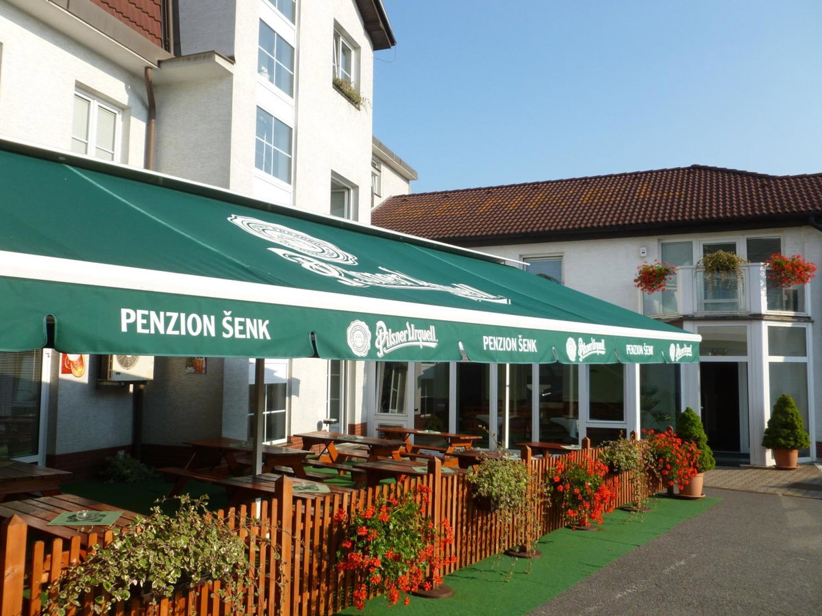 Hotel · Penzion Šenk Pardubice, Pardubice