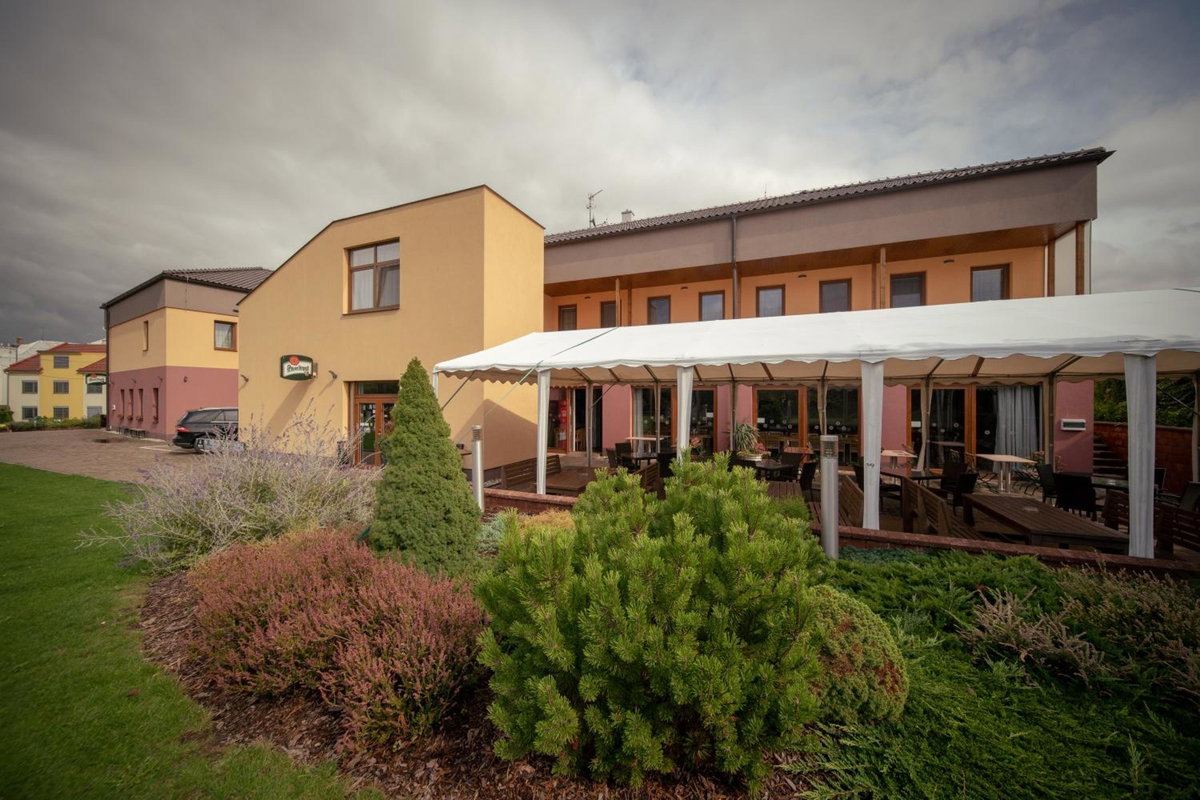 Hotel · Penzion u Bláhů, Dolany