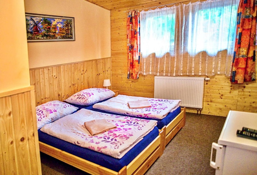 Penzion Radošov ubytování v soukromí, Kyselka, Czechia